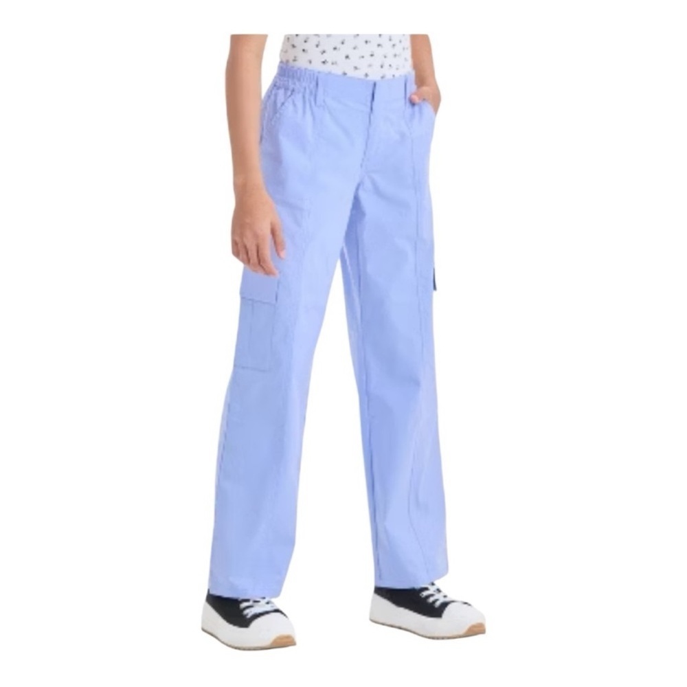 NWT Girls Cargo Mid Rise Relaxed Legs Light Blue Pants Size M(8)